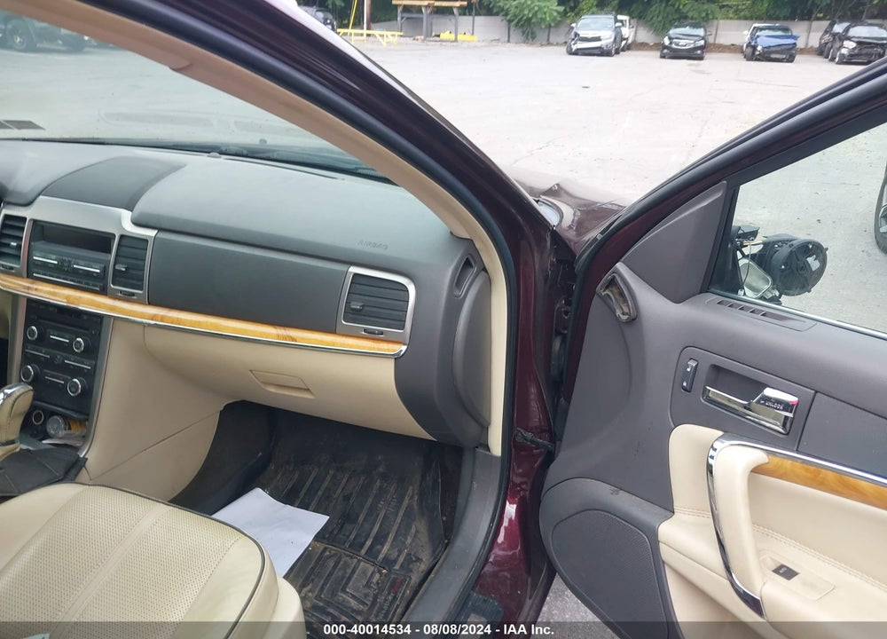 2011 LINCOLN MKZ VIN: 3LNHL2GC3BR773405