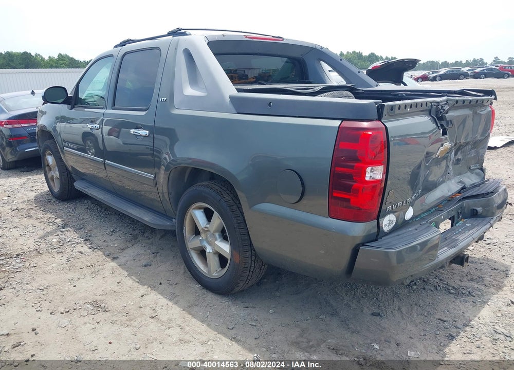 2011 CHEVROLET AVALANCHE 1500 LTZ VIN: 3GNTKGE37BG303205
