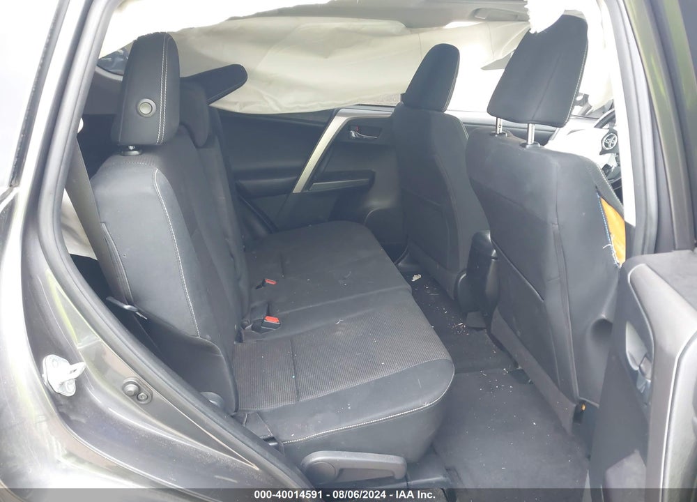 2016 TOYOTA RAV4 XLE VIN: JTMRFREV8GJ096575