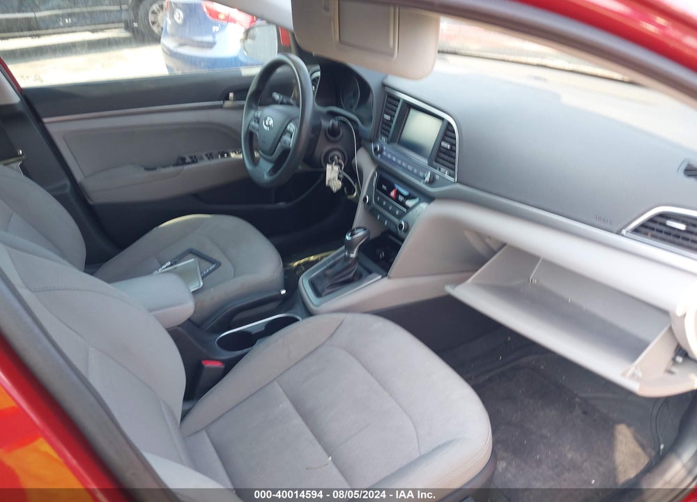 2017 HYUNDAI ELANTRA SE VIN: 5NPD84LF4HH042719