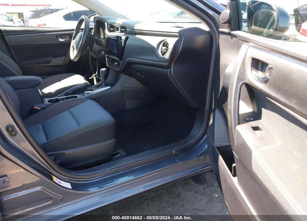 2017 TOYOTA COROLLA LE VIN: 2T1BURHE5HC760038