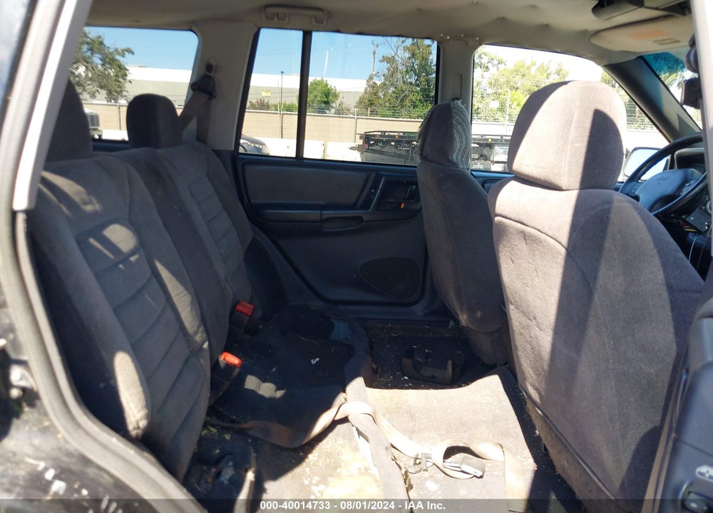 1998 JEEP GRAND CHEROKEE LAREDO VIN: 1J4FX58S7WC274788
