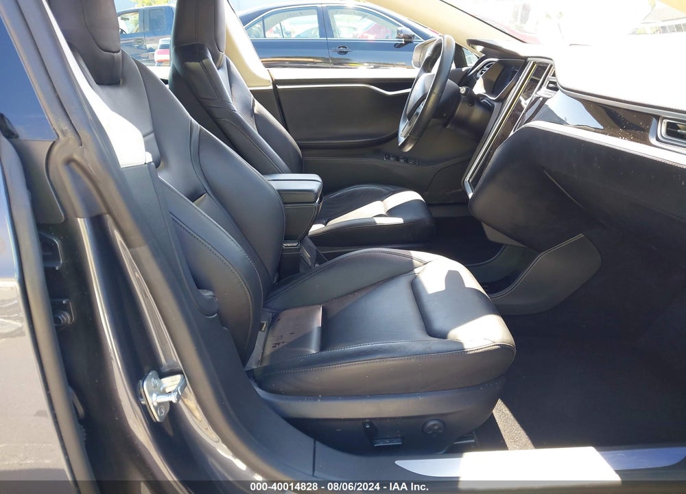 2015 TESLA MODEL S 85D/P85D VIN: 5YJSA1H43FF085235