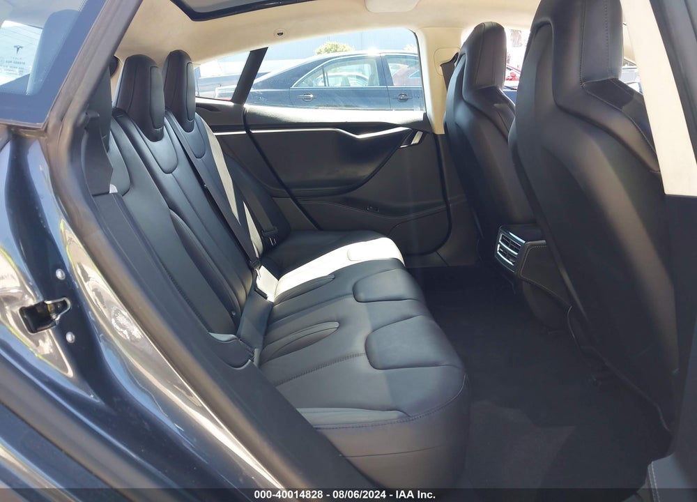 2015 TESLA MODEL S 85D/P85D VIN: 5YJSA1H43FF085235