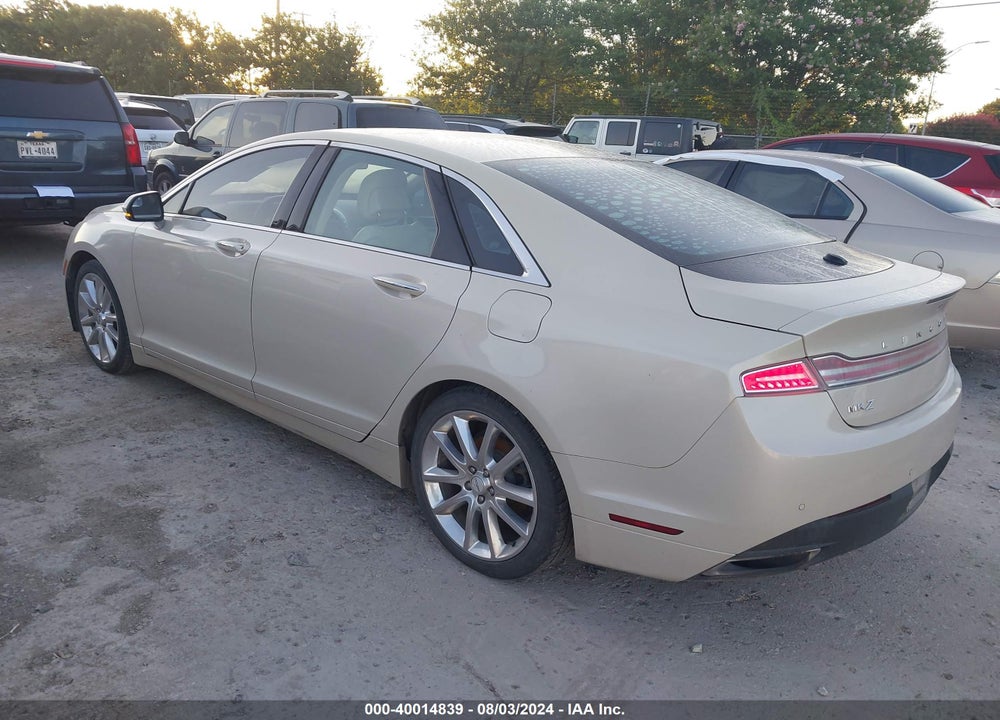 2015 LINCOLN MKZ HYBRID VIN: 3LN6L2LU9FR607756