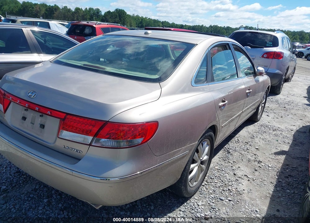 2008 HYUNDAI AZERA LIMITED VIN: KMHFC46F18A288620