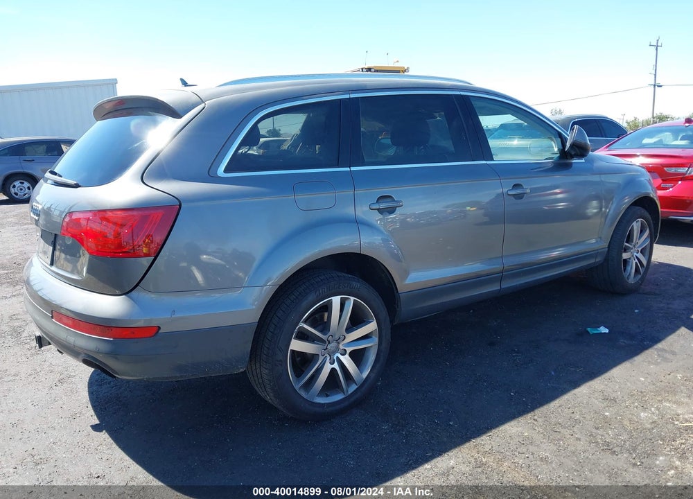 2011 AUDI Q7 3.0T PREMIUM VIN: WA1LGAFE3BD002087