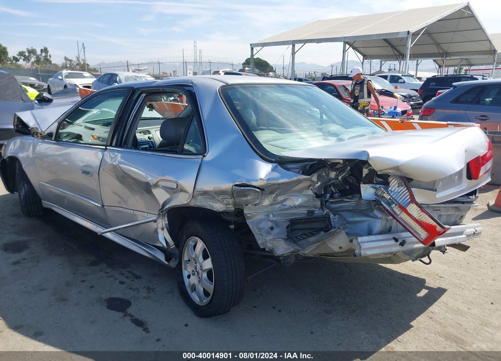 2002 HONDA ACCORD 2.3 EX VIN: JHMCG66092C028110