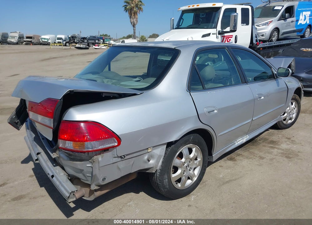 2002 HONDA ACCORD 2.3 EX VIN: JHMCG66092C028110