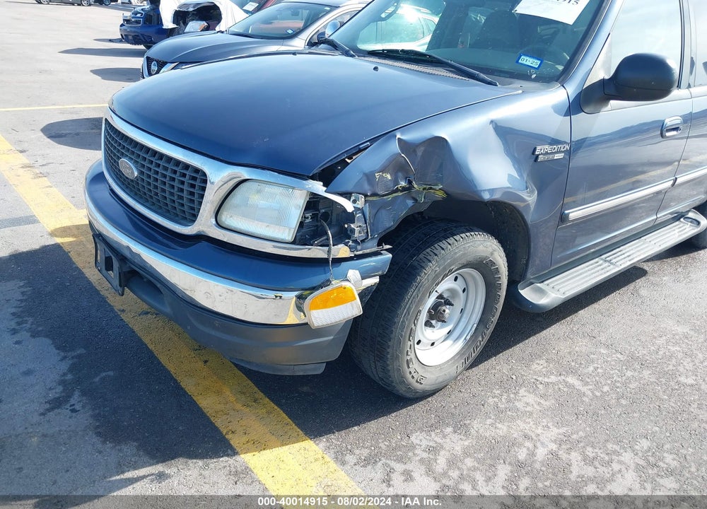 2002 FORD EXPEDITION XLT VIN: 1FMRU15W22LA98458