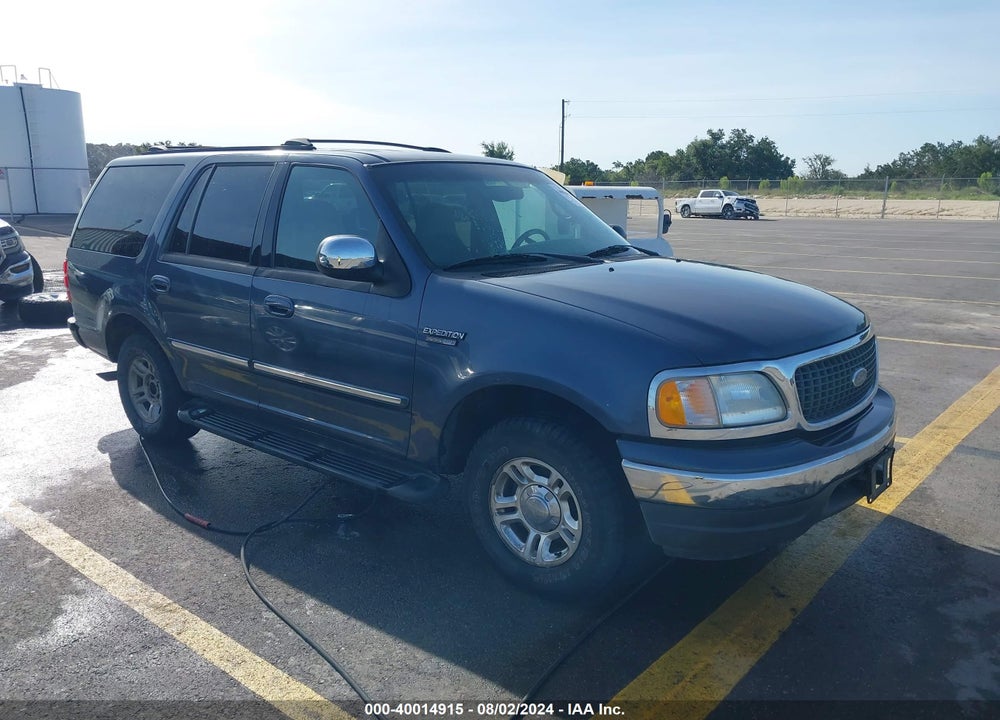 2002 FORD EXPEDITION XLT VIN: 1FMRU15W22LA98458