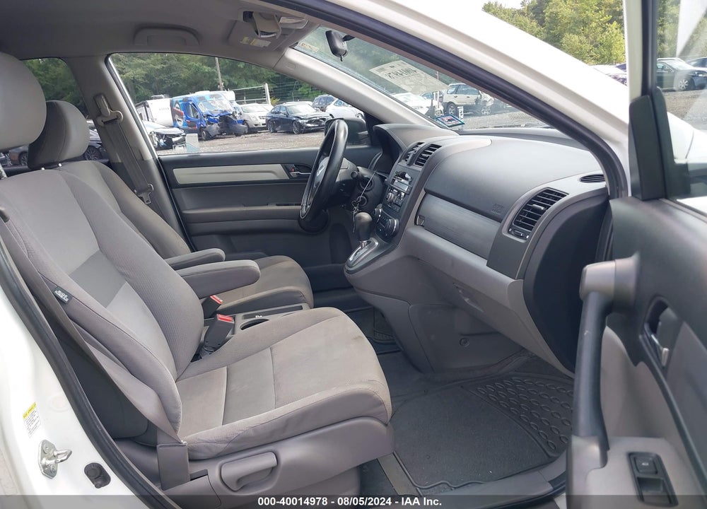 2011 HONDA CR-V SE VIN: 5J6RE4H4XBL075291