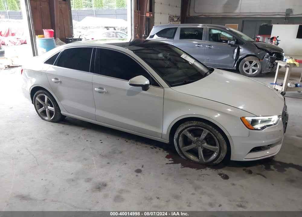 2015 AUDI A3 1.8T PREMIUM VIN: WAUACGFF0F1012987