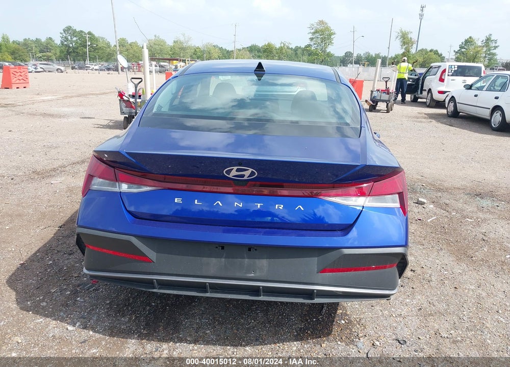 2024 HYUNDAI ELANTRA SEL VIN: KMHLM4DG2RU637330