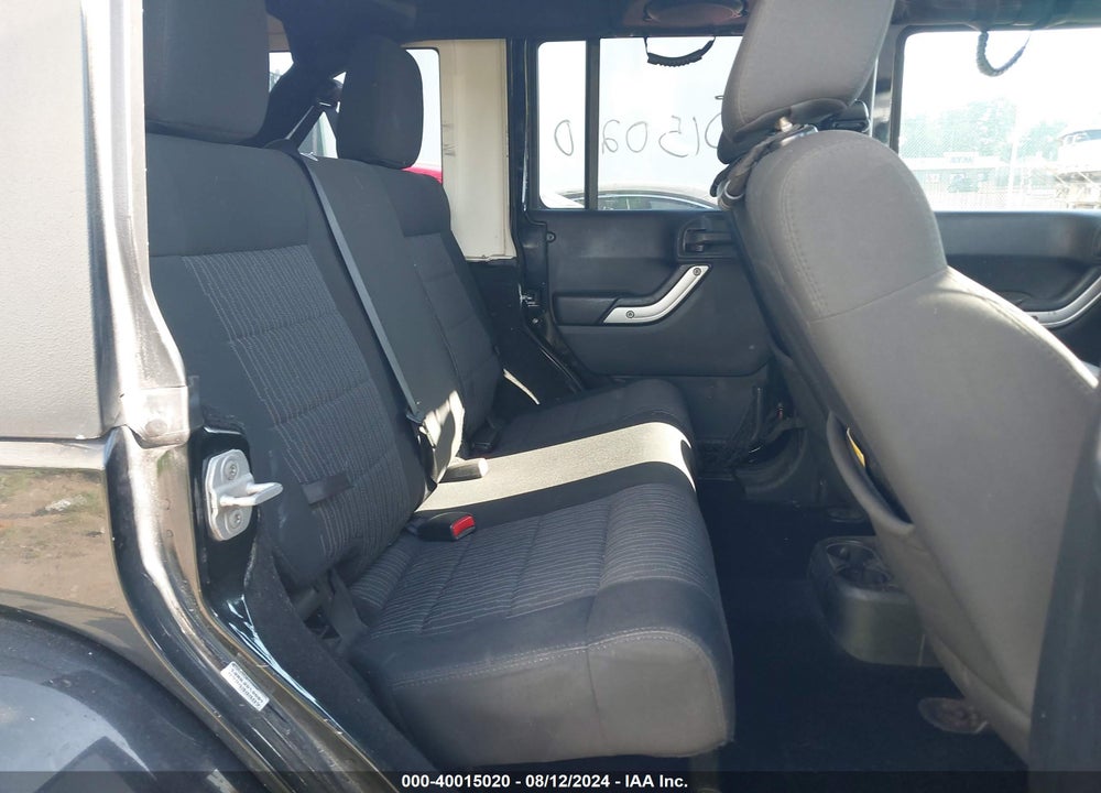 2011 JEEP WRANGLER UNLIMITED SAHARA VIN: 1J4BA5H14BL554993