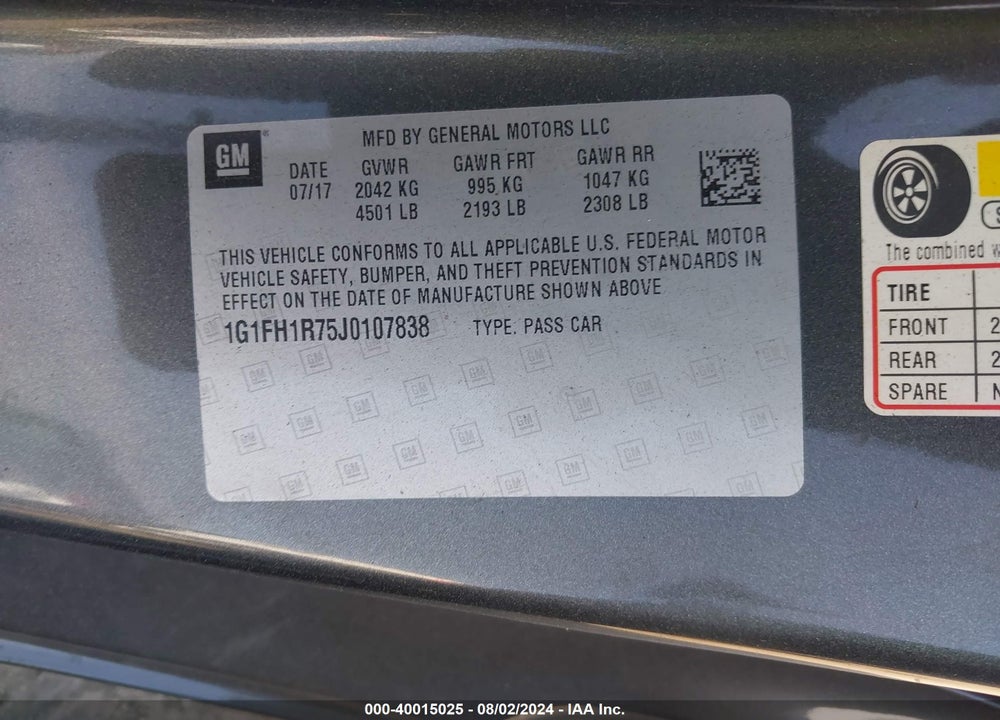 2018 CHEVROLET CAMARO VIN: 1G1FH1R75J0107838