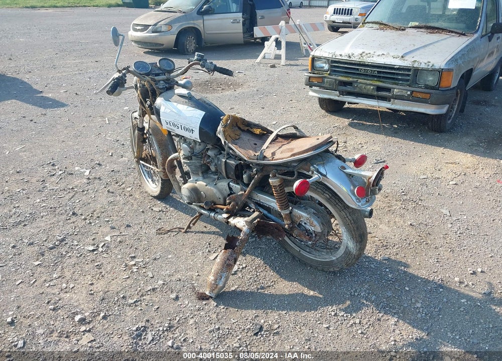 1975 YAMAHA V STAR 650 VIN: 447104865