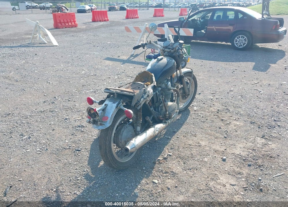 1975 YAMAHA V STAR 650 VIN: 447104865