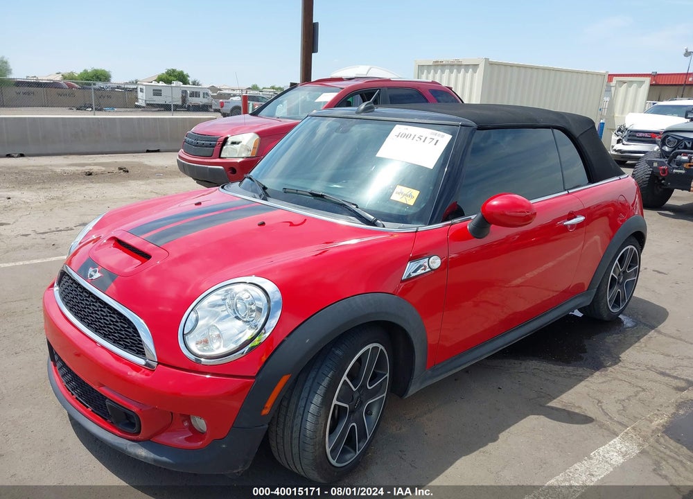 2013 MINI CONVERTIBLE COOPER S VIN: WMWZP3C54DT297545
