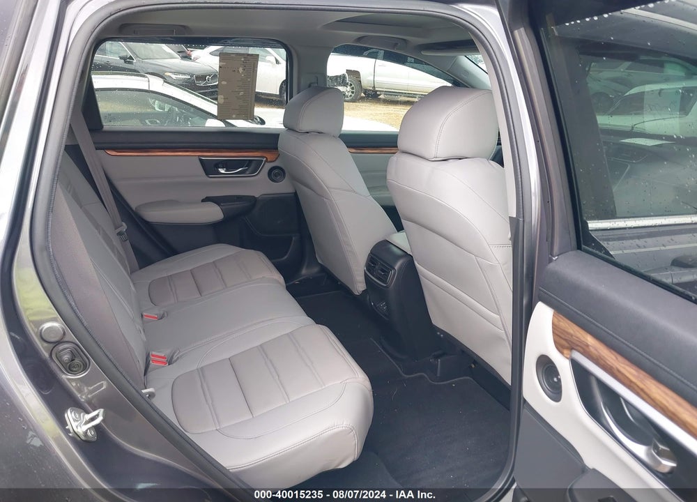 2018 HONDA CR-V TOURING VIN: 7FARW2H93JE053982
