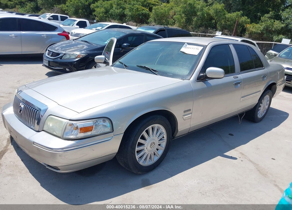 2010 MERCURY GRAND MARQUIS LS (FLEET ONLY) VIN: 2MEBM7FV6AX623584