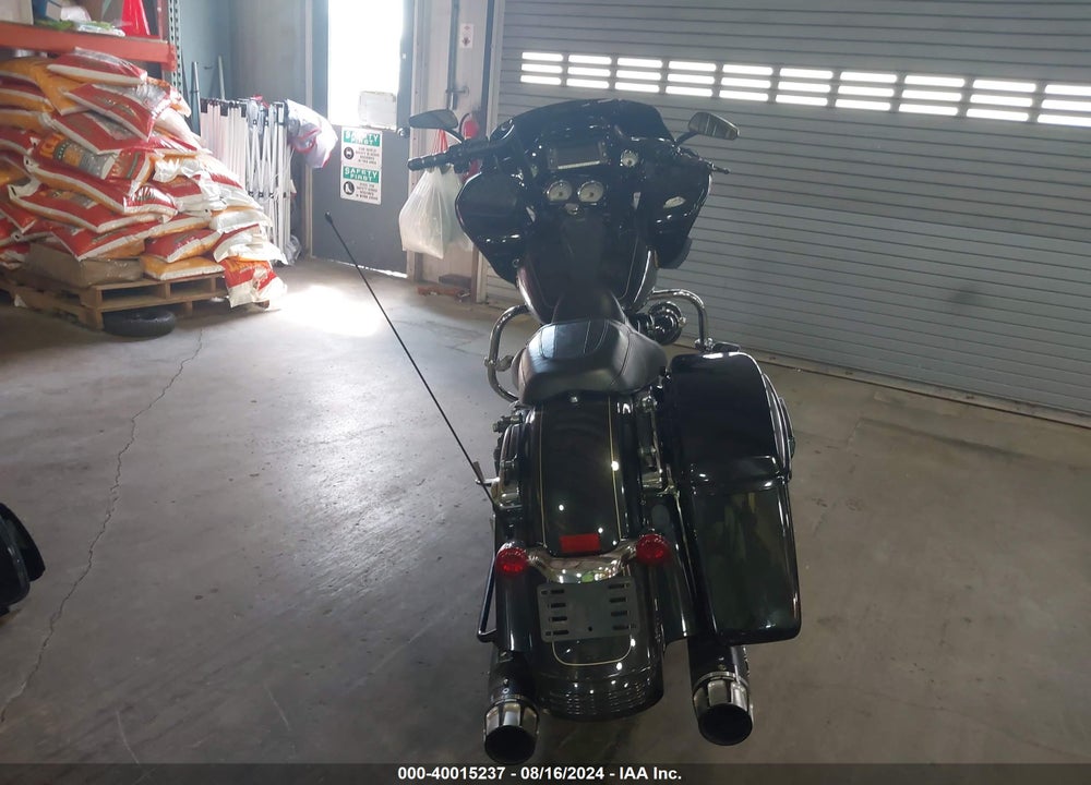 2016 HARLEY-DAVIDSON FLTRXS VIN: 1HD1KTM14GB651616