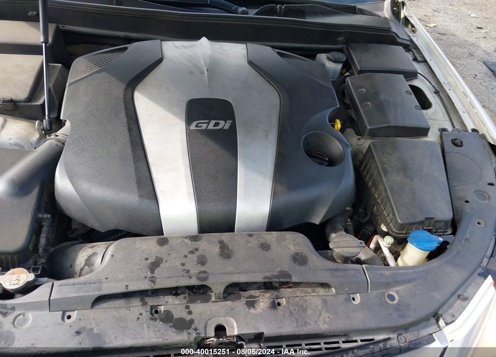 2012 HYUNDAI GENESIS VIN: KMHGC4DDXCU153505