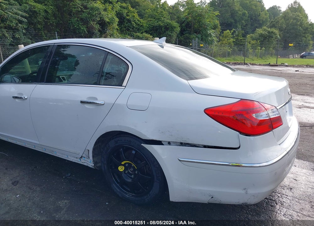 2012 HYUNDAI GENESIS VIN: KMHGC4DDXCU153505