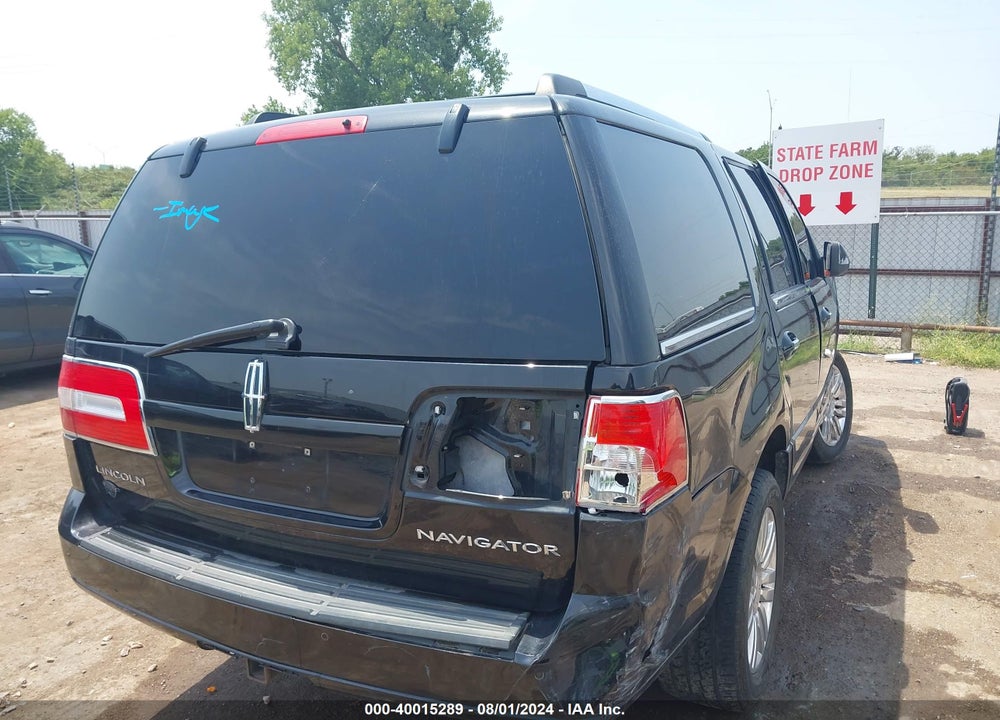 2014 LINCOLN NAVIGATOR VIN: 5LMJJ2H59EEL08963