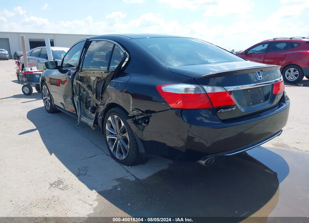2015 HONDA ACCORD SPORT VIN: 1HGCR2F52FA141514