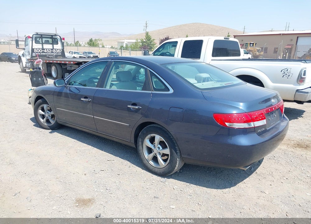 2006 HYUNDAI AZERA LIMITED/SE VIN: KMHFC46F86A137187