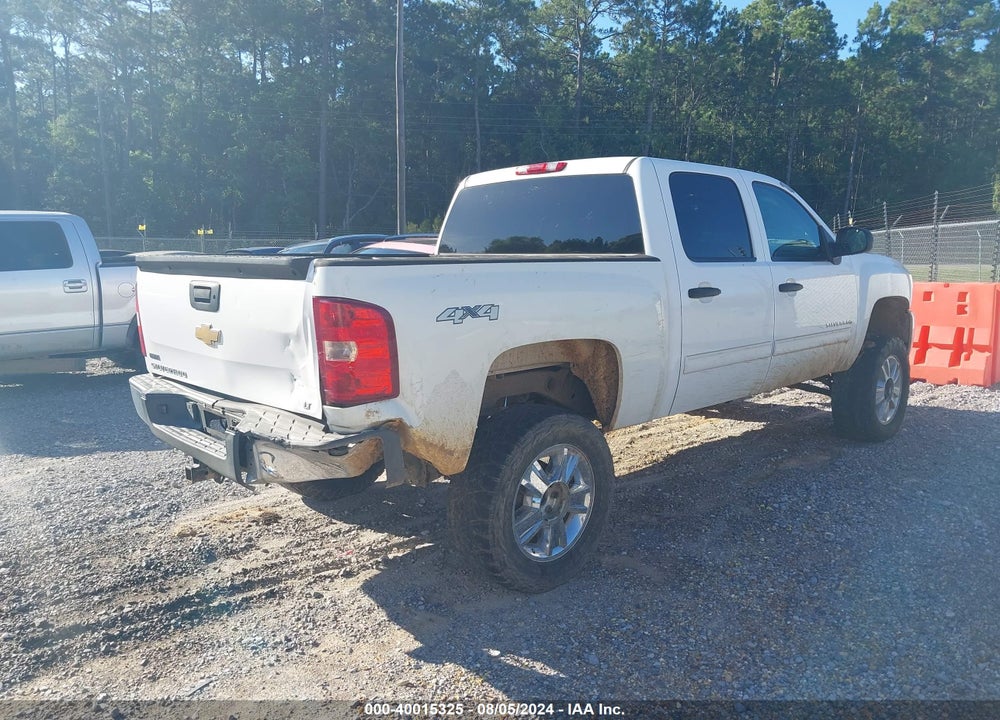 2011 CHEVROLET SILVERADO 1500 VIN: 3GCPKSE34BG246412