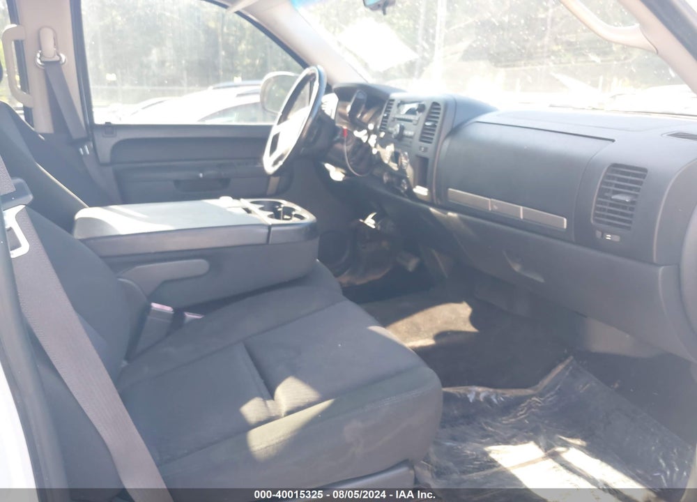2011 CHEVROLET SILVERADO 1500 VIN: 3GCPKSE34BG246412