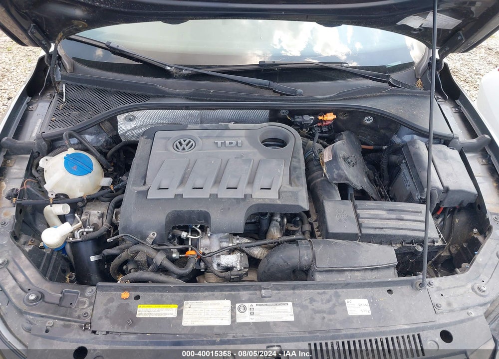 2013 VOLKSWAGEN PASSAT 2.0L TDI SEL PREMIUM VIN: 1VWCN7A34DC010130