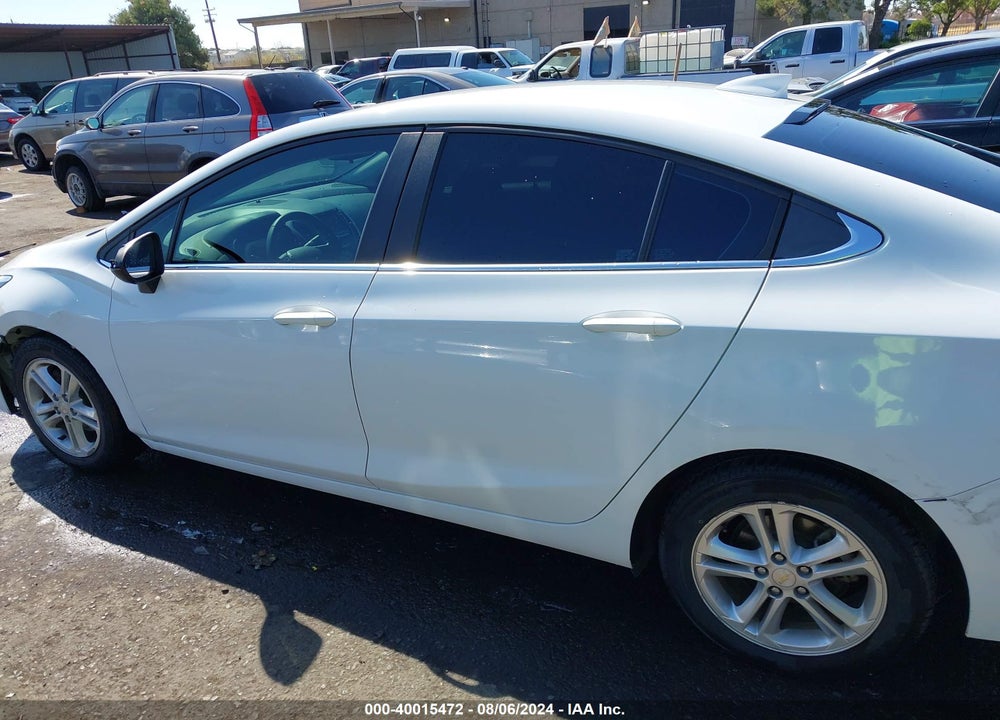 2018 CHEVROLET CRUZE LT AUTO VIN: 1G1BE5SM4J7111532