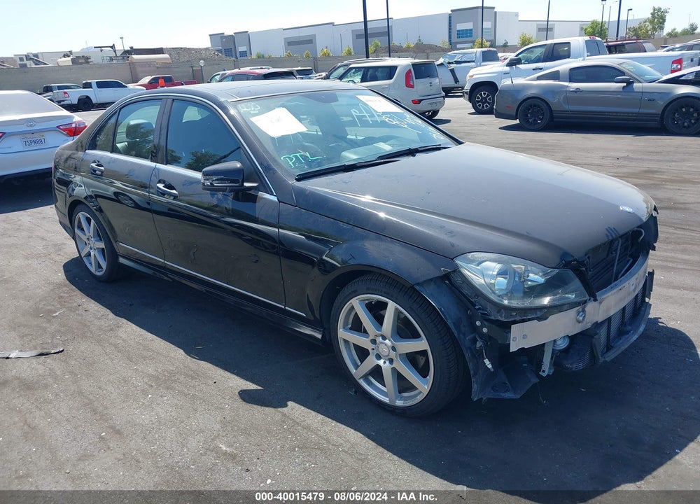 2014 MERCEDES-BENZ C 250 LUXURY/SPORT VIN: WDDGF4HBXEA965191
