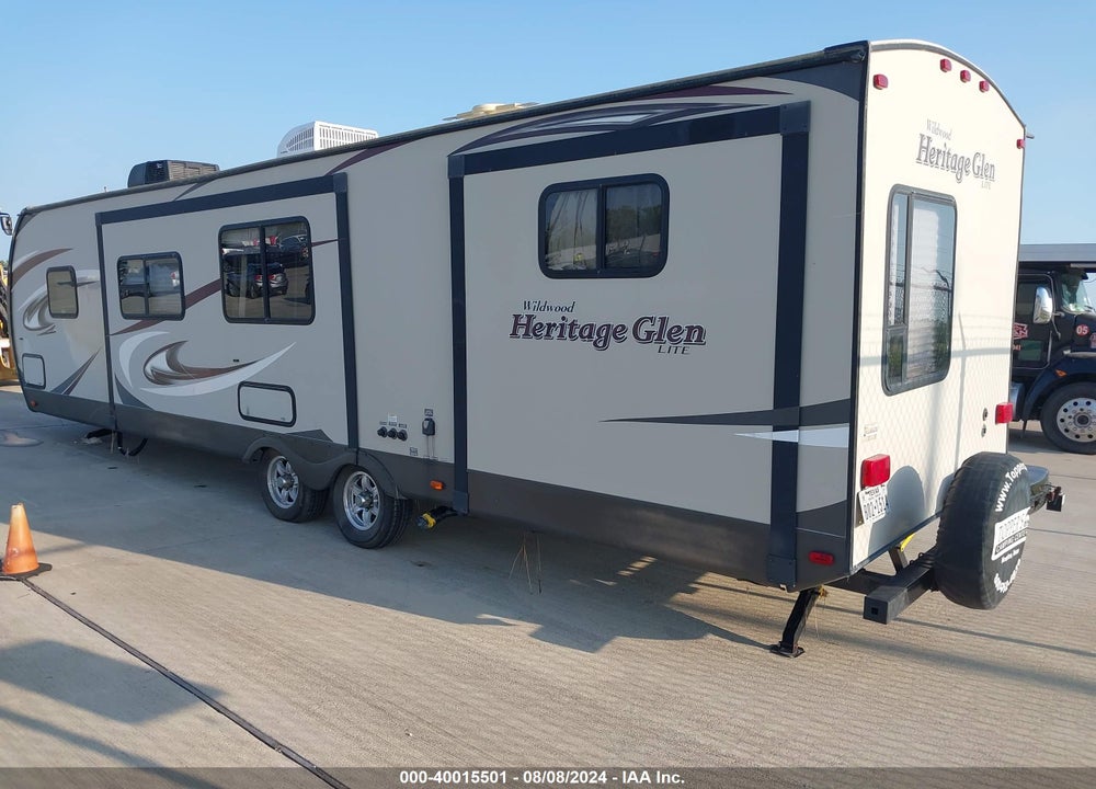 2015 FOREST RIVER WILDWOOD VIN: 4X4TWBG28FU007658