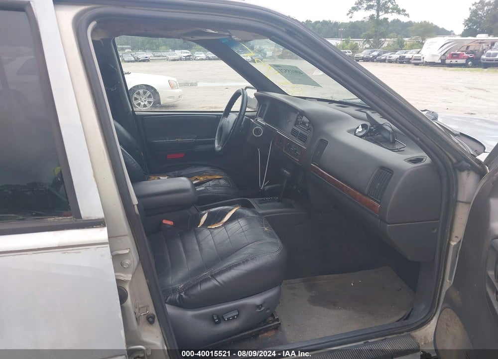 1998 JEEP GRAND CHEROKEE LAREDO VIN: 1J4GZ48S3WC230232