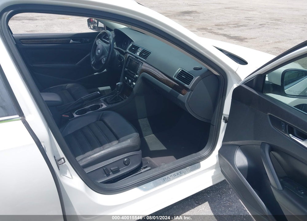 2014 VOLKSWAGEN PASSAT 2.0L TDI SEL PREMIUM VIN: 1VWCN7A36EC051277
