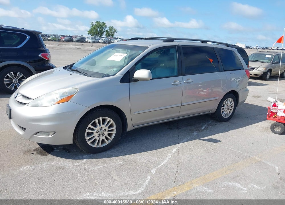 2008 TOYOTA SIENNA XLE VIN: 5TDZK22C58S172408