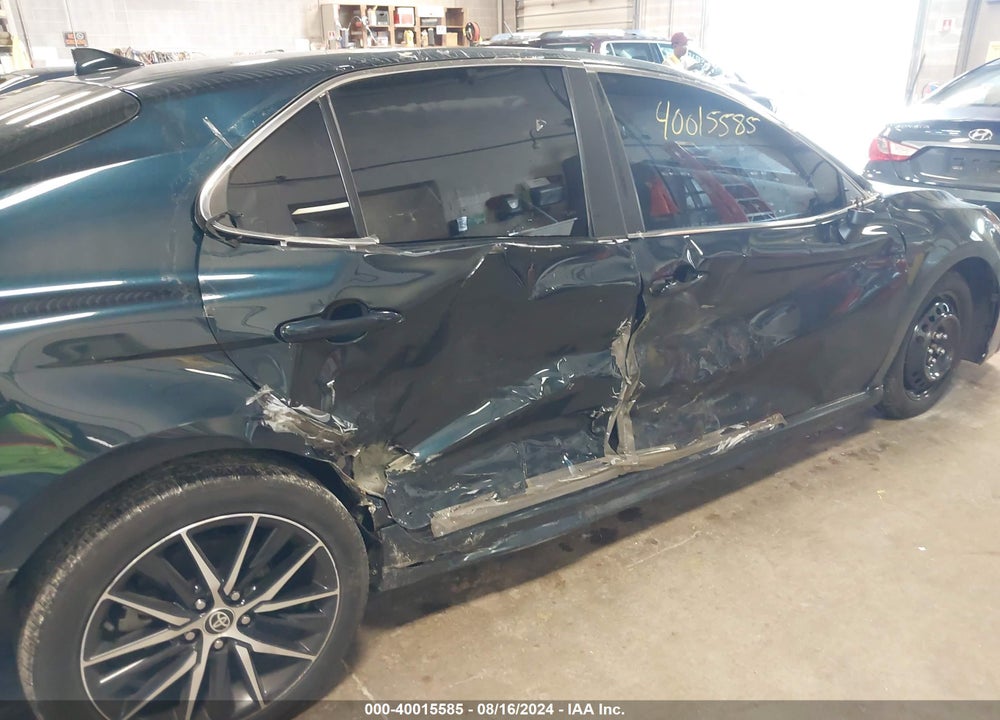 2021 TOYOTA CAMRY SE VIN: 4T1G11AK0MU523238