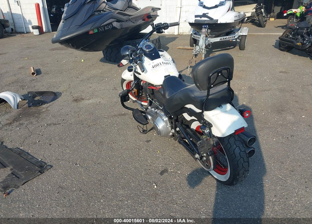 2019 HARLEY-DAVIDSON FLSL VIN: 1HD1YDJ28KB026212