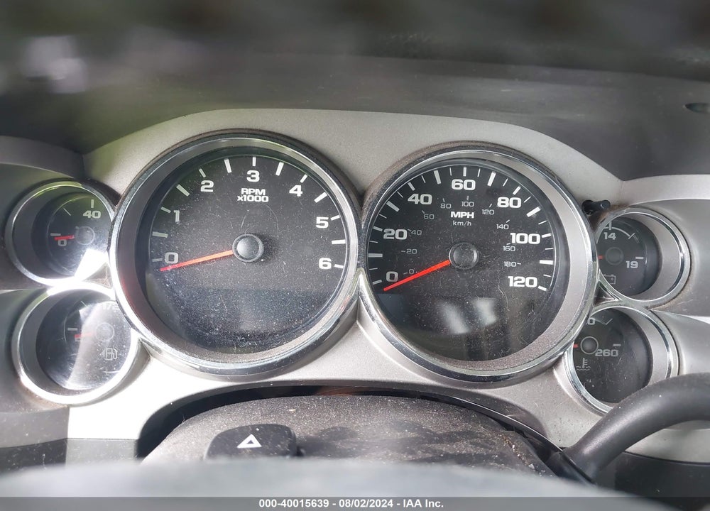 2011 CHEVROLET SILVERADO 1500 LT VIN: 1GCNKSE03BZ387212