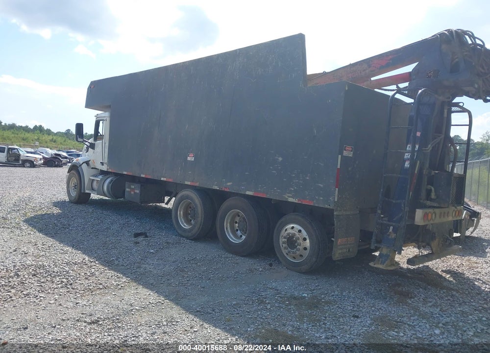 2022 PETERBILT 567 VIN: 1NPCL40X5ND766405