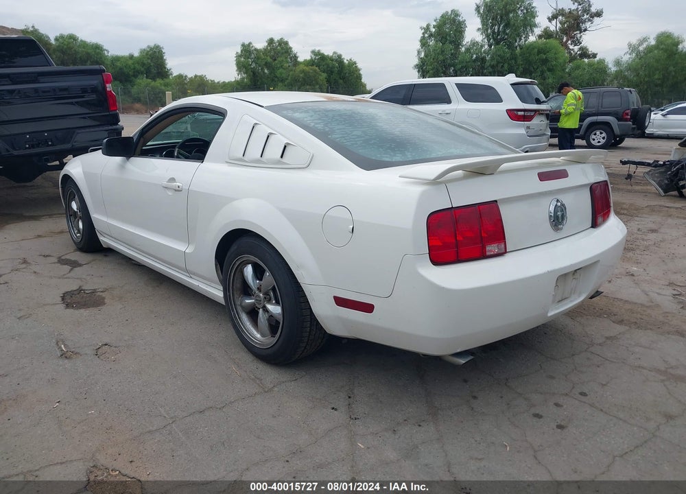 2005 FORD MUSTANG V6 DELUXE/V6 PREMIUM VIN: 1ZVFT80N955259928
