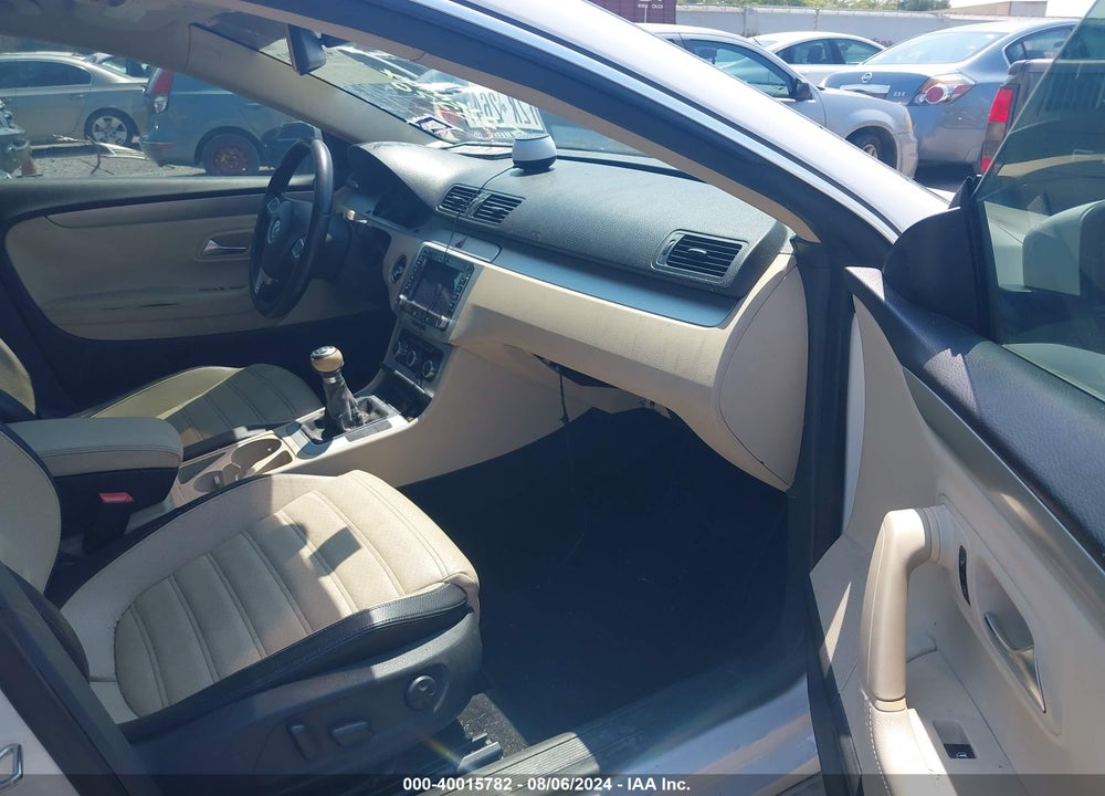 2010 VOLKSWAGEN CC SPORT VIN: WVWNN7AN9AE552708