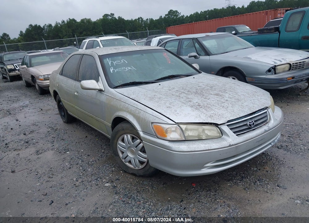 2001 TOYOTA CAMRY LE VIN: 4T1BG22K91U048214
