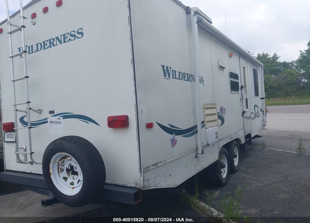 1999 FLEETWOOD ENTERPRISE VIN: 1ED1H2624X4271203