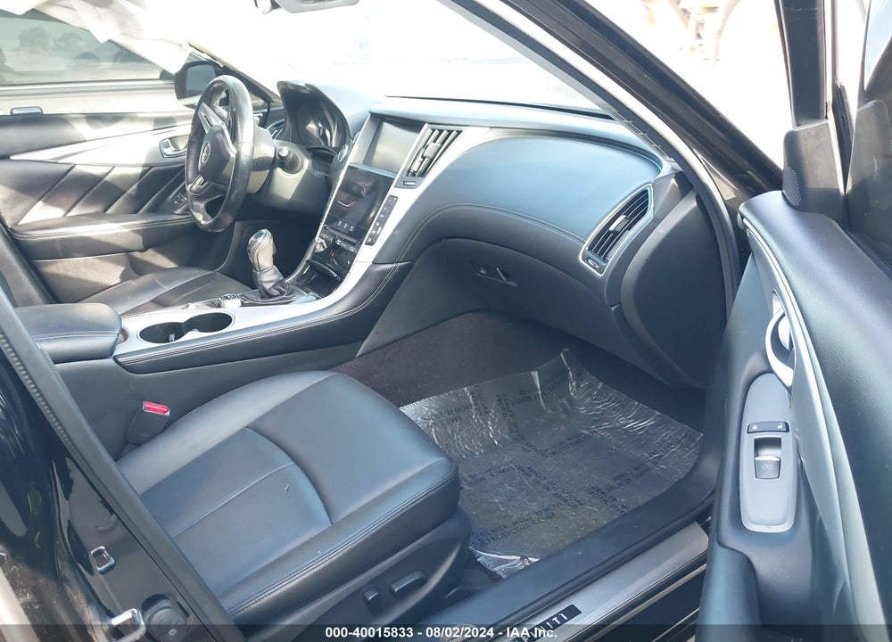 2019 INFINITI Q50 3.0T LUXE VIN: JN1EV7AP2KM543845