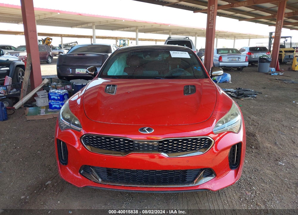 2018 KIA STINGER GT2 VIN: KNAE55LCXJ6033514